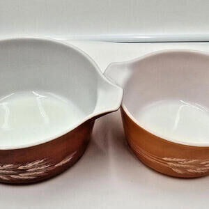 PYREX Autumn Harvest 4.75-B, ‎ 474-B Wheat Cinderella Casserole Set of 2